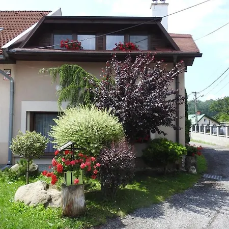 Sofia Veternik C Appartement *