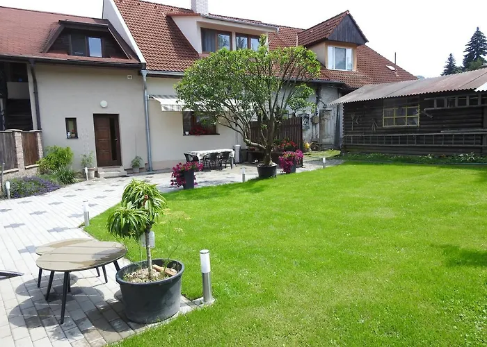 Sofia Veternik C Kremnica